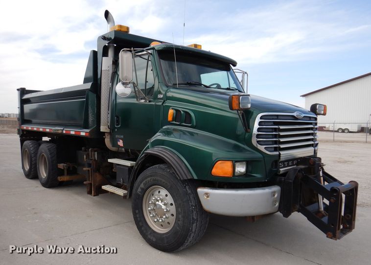 image for item JK9545 2001 Sterling LT9500  dump truck