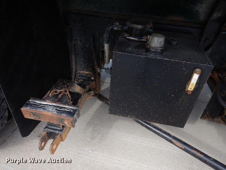 image for item JK9545 2001 Sterling LT9500  dump truck