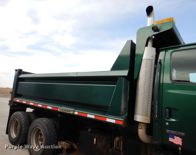 image for item JK9545 2001 Sterling LT9500  dump truck