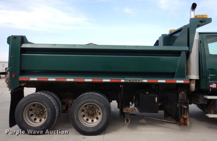 image for item JK9545 2001 Sterling LT9500  dump truck