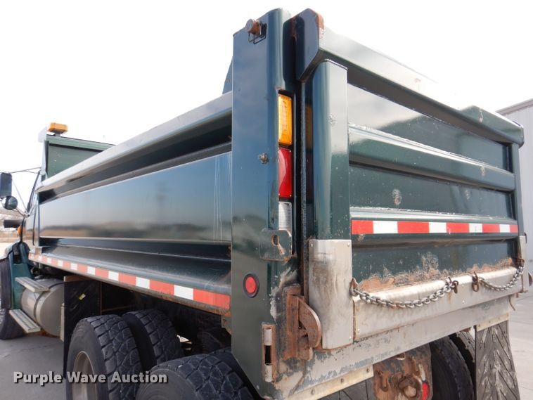 image for item JK9545 2001 Sterling LT9500  dump truck