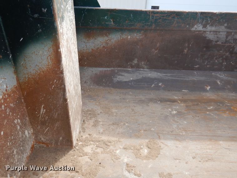 image for item JK9545 2001 Sterling LT9500  dump truck