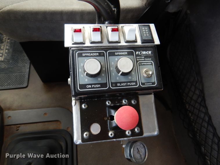 image for item JK9545 2001 Sterling LT9500  dump truck