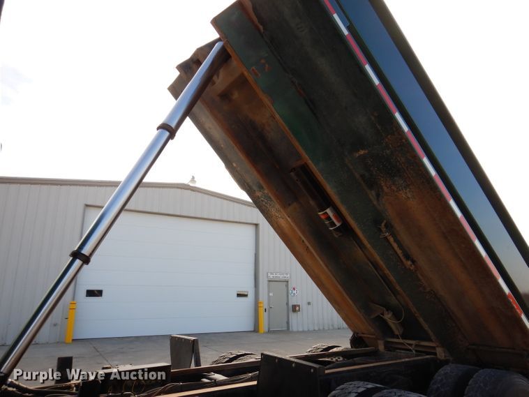 image for item JK9545 2001 Sterling LT9500  dump truck