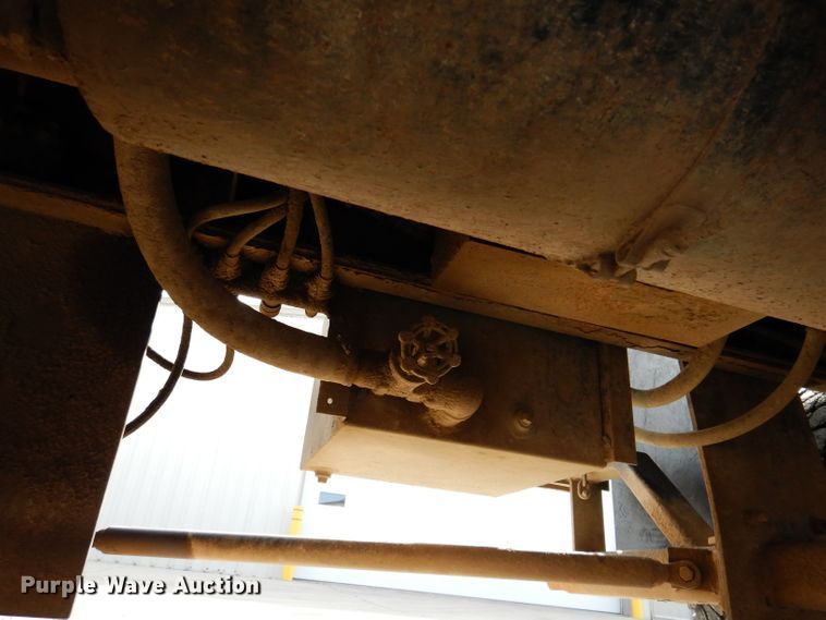 image for item JK9545 2001 Sterling LT9500  dump truck