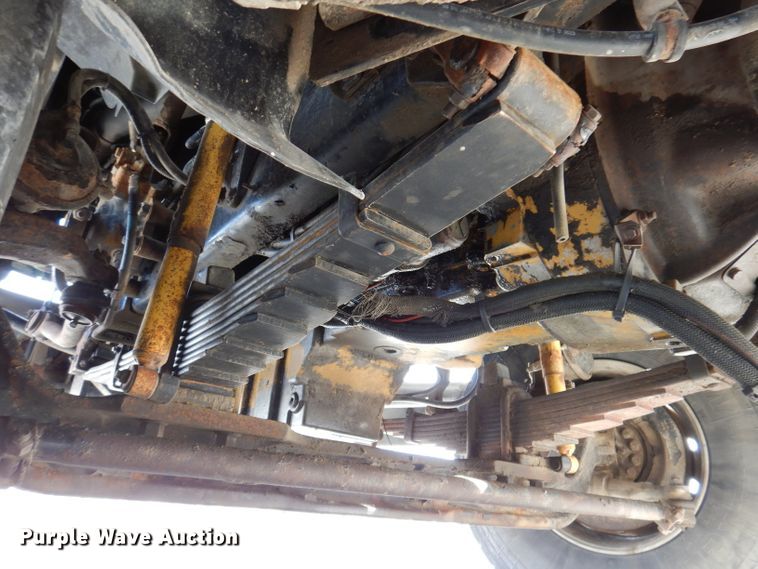 image for item JK9545 2001 Sterling LT9500  dump truck