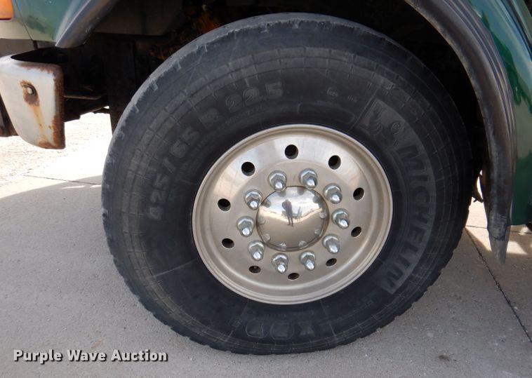 image for item JK9545 2001 Sterling LT9500  dump truck