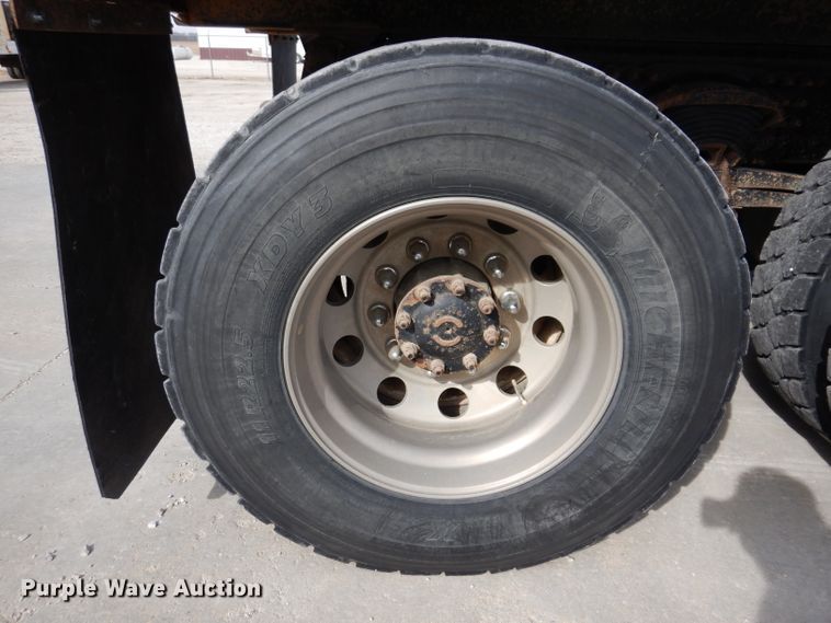 image for item JK9545 2001 Sterling LT9500  dump truck