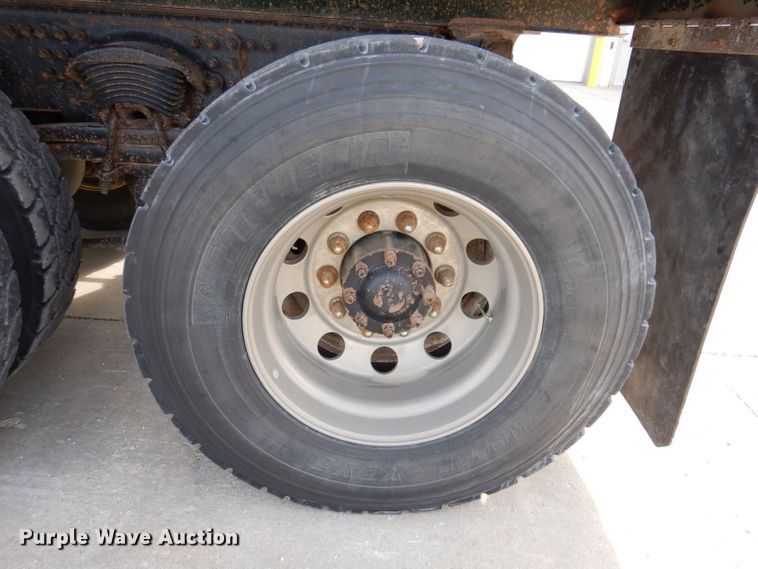 image for item JK9545 2001 Sterling LT9500  dump truck