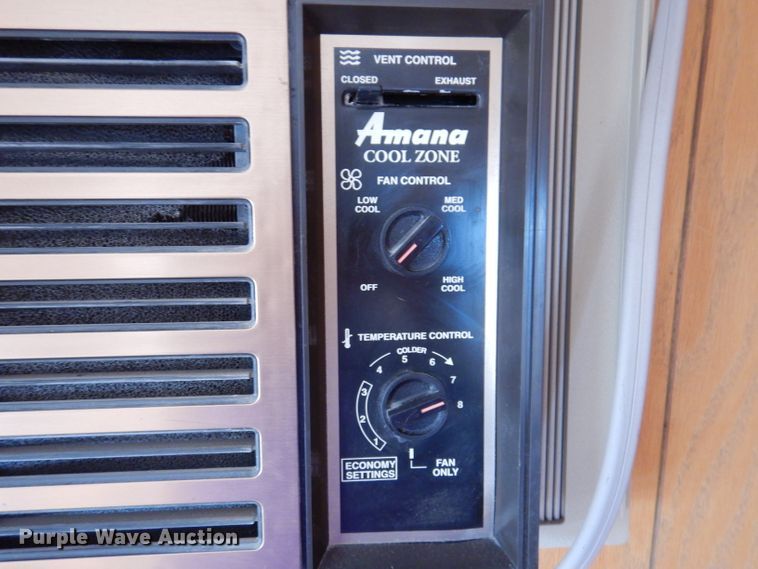 image for item JK9546 1997 Action Mobile Industries 830  jobsite trailer