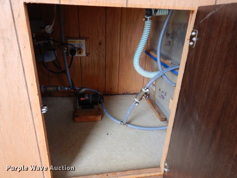 image for item JK9546 1997 Action Mobile Industries 830  jobsite trailer