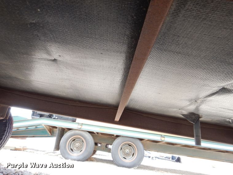 image for item JK9546 1997 Action Mobile Industries 830  jobsite trailer