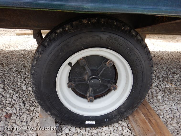 image for item JK9546 1997 Action Mobile Industries 830  jobsite trailer