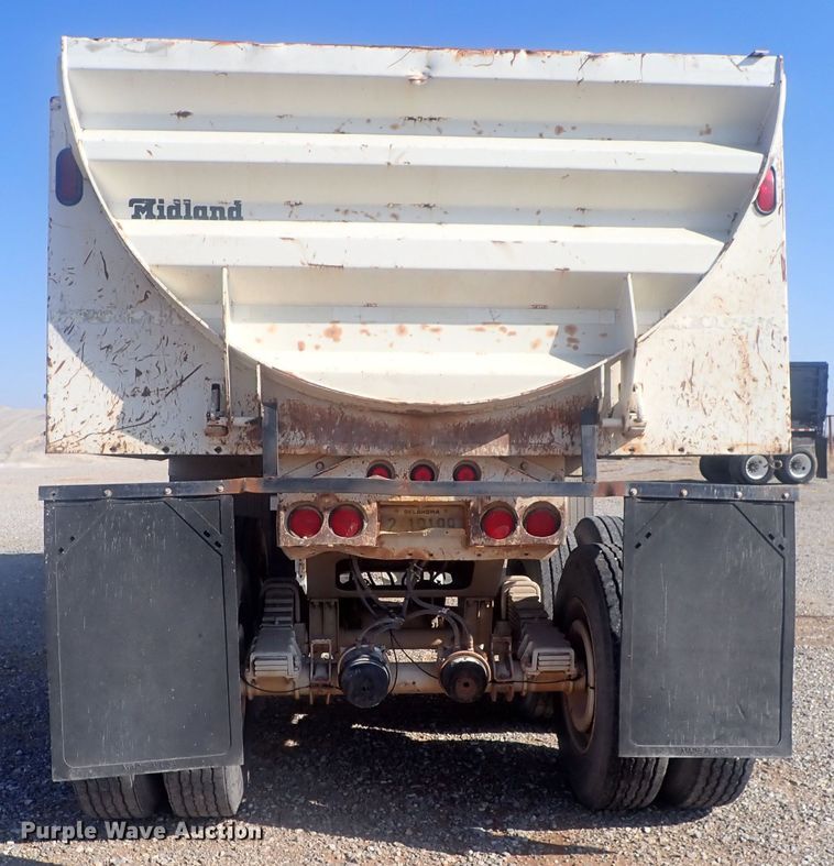 image for item JO9648 2001 Midland  end dump trailer