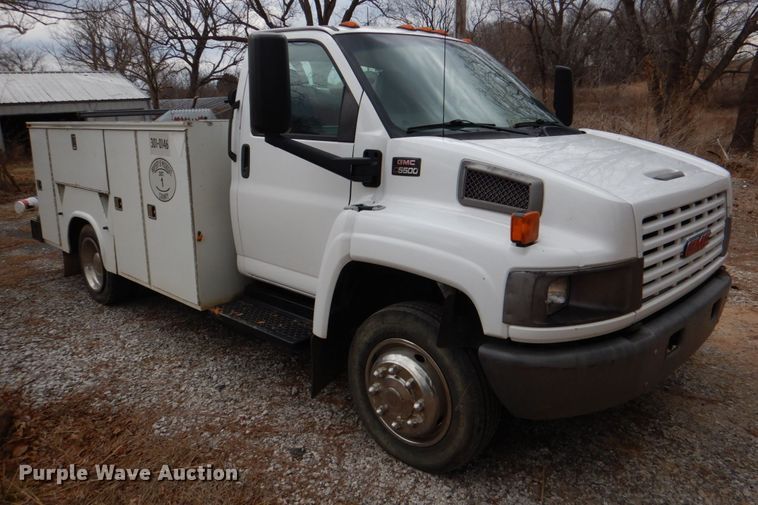 image for item JS9602 2009 GMC C5500  utility / service truck