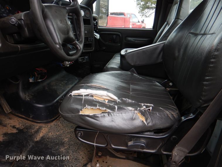 image for item JS9602 2009 GMC C5500  utility / service truck