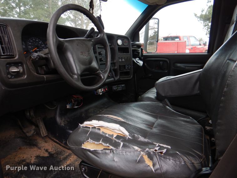 image for item JS9602 2009 GMC C5500  utility / service truck