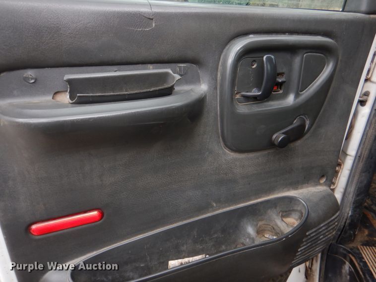 image for item JS9602 2009 GMC C5500  utility / service truck