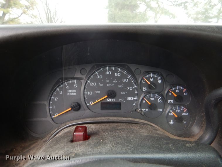 image for item JS9602 2009 GMC C5500  utility / service truck