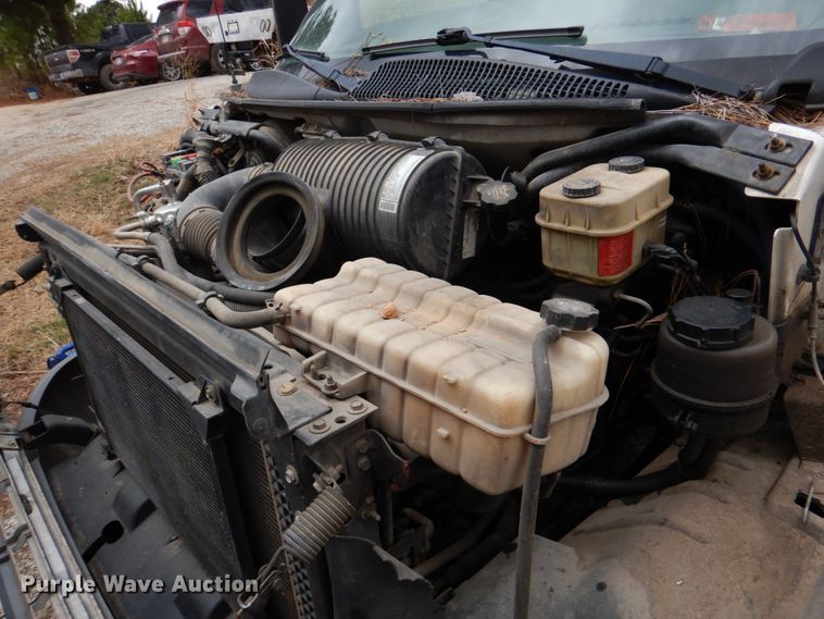 image for item JS9602 2009 GMC C5500  utility / service truck