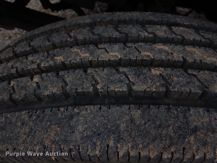 image for item JS9602 2009 GMC C5500  utility / service truck