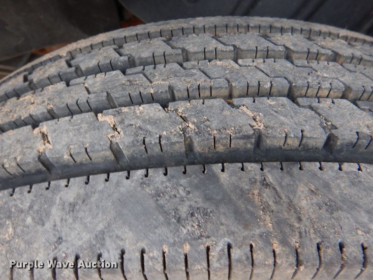 image for item JS9602 2009 GMC C5500  utility / service truck