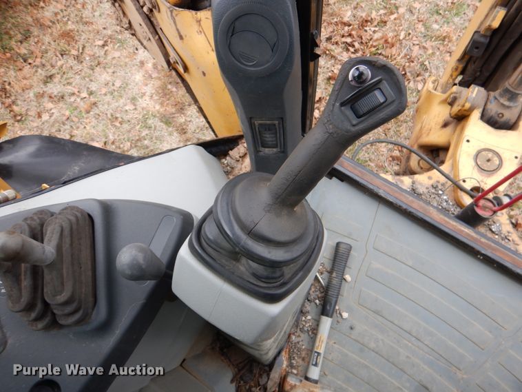 image for item JS9605 2007 Caterpillar 420E  backhoe