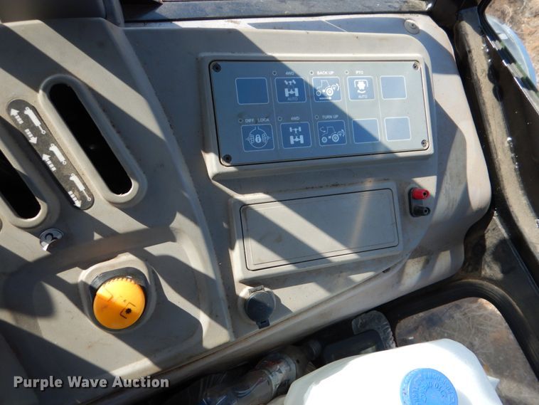 image for item JS9616 Mahindra mForce 105P  MFWD tractor