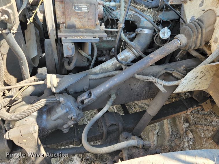 image for item JS9629 1992 International 4700  dump truck