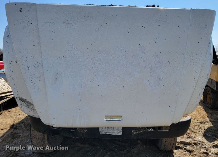 image for item JS9629 1992 International 4700  dump truck