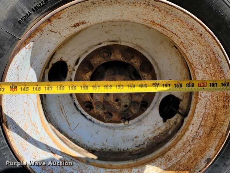 image for item JS9629 1992 International 4700  dump truck