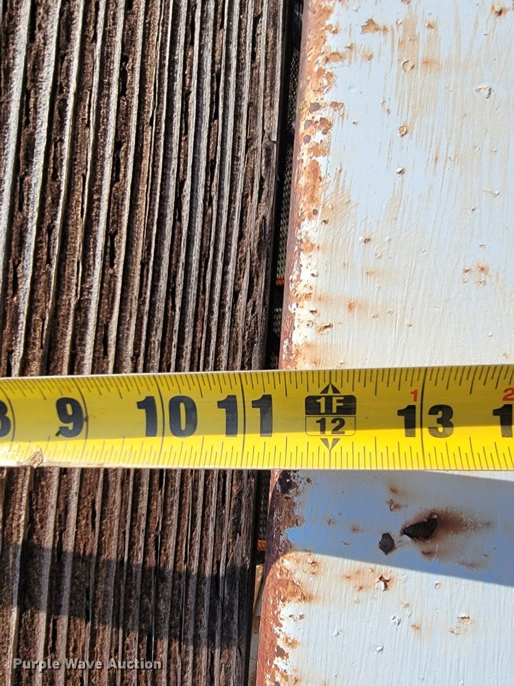 image for item JS9629 1992 International 4700  dump truck