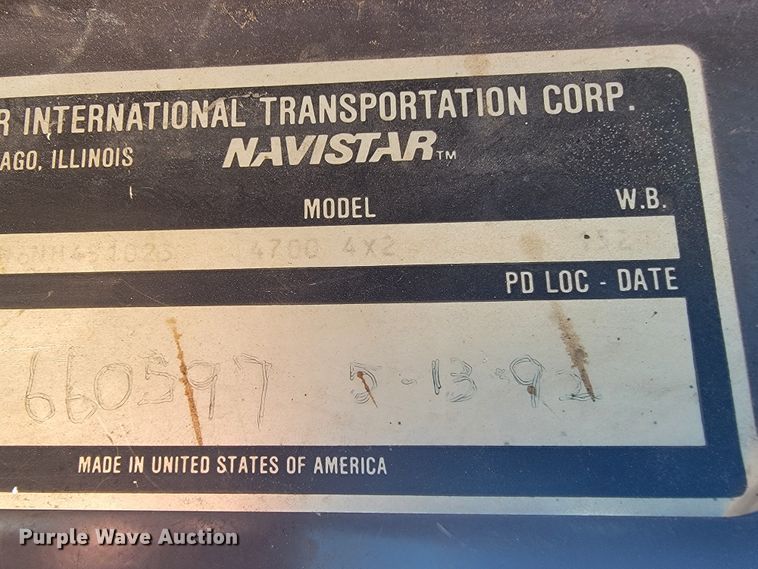 image for item JS9629 1992 International 4700  dump truck