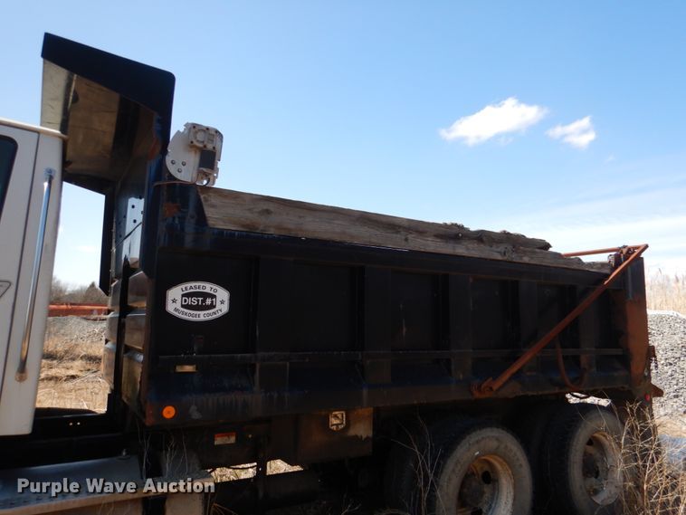 image for item JS9632 2007 Sterling LT8500  dump truck