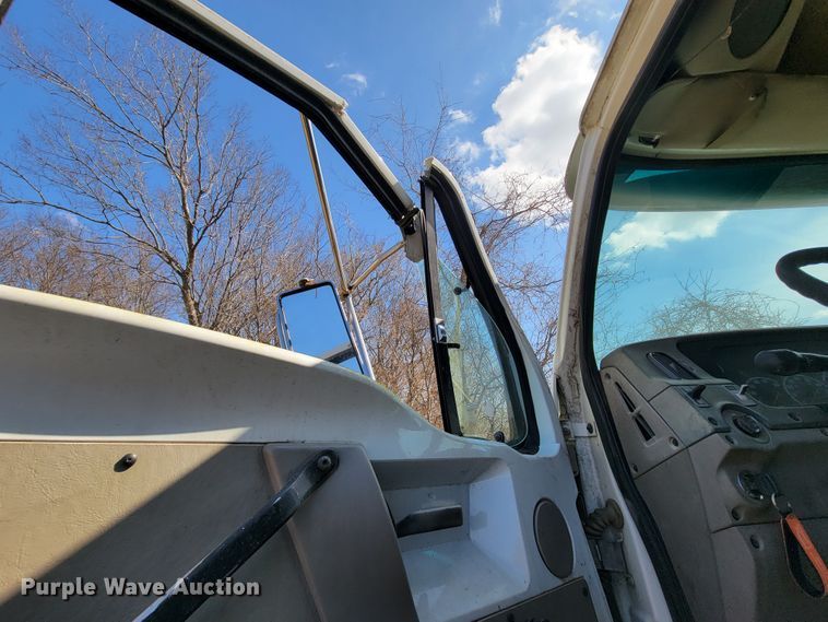 image for item JS9635 2007 Sterling LT8500  dump truck