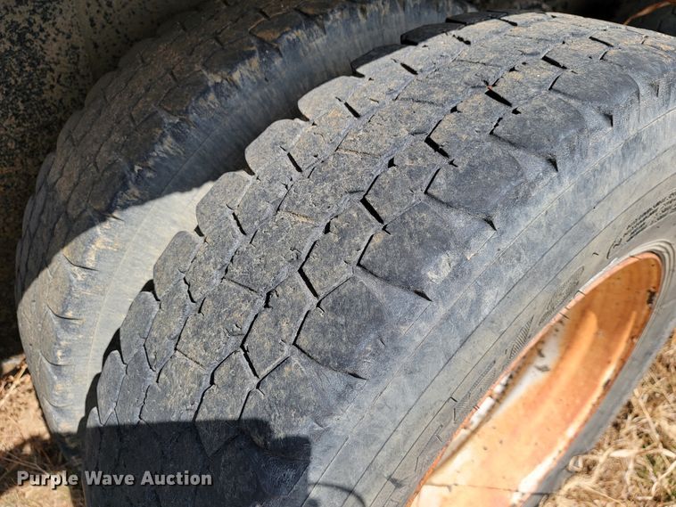 image for item JS9635 2007 Sterling LT8500  dump truck