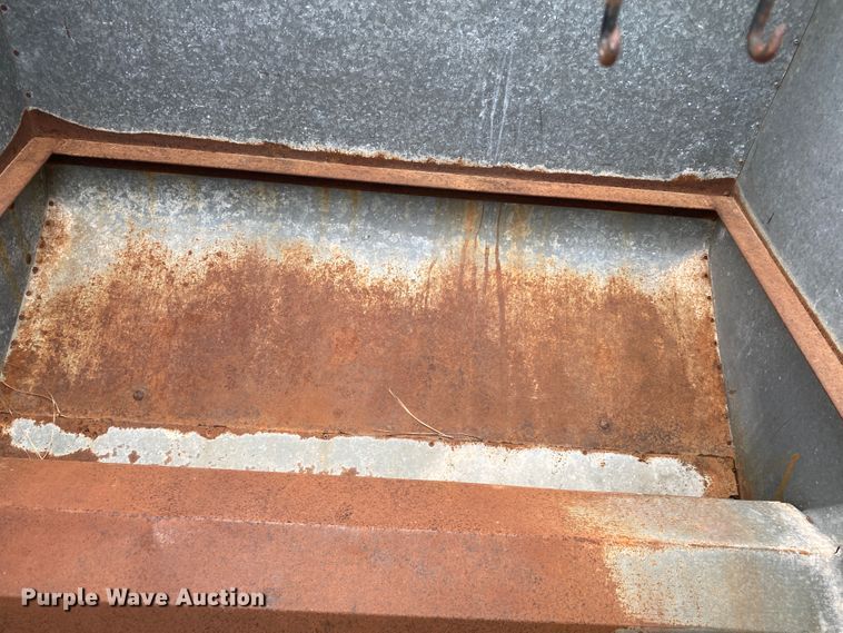 image for item KE9455 1959 Gleaner A  combine