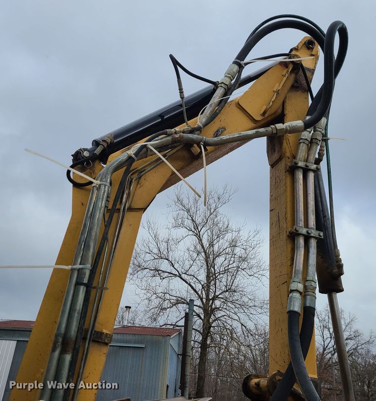 image for item KG9619 2009 John Deere 6430  MFWD tractor