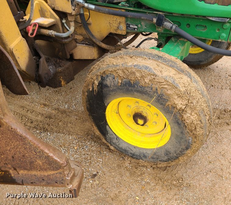 image for item KG9619 2009 John Deere 6430  MFWD tractor