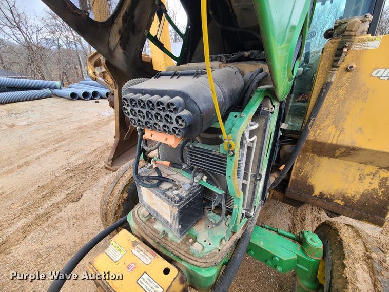 image for item KG9619 2009 John Deere 6430  MFWD tractor