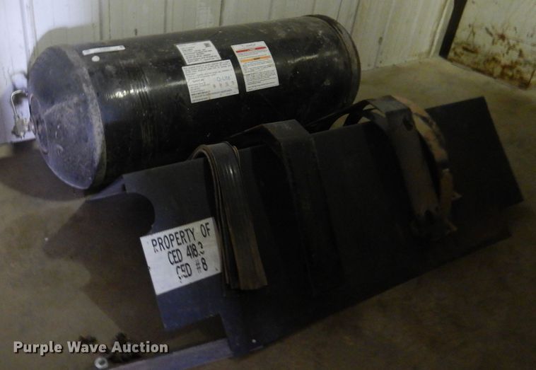 image for item KJ9582 Type 4 natural gas tank