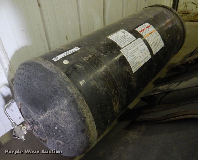 image for item KJ9582 Type 4 natural gas tank