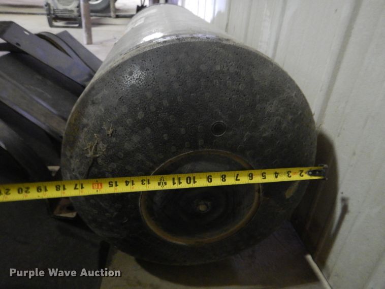 image for item KJ9582 Type 4 natural gas tank