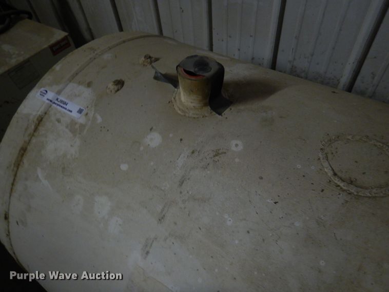 image for item KJ9584 Fuel tank