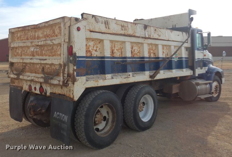 image for item KJ9585 1998 International 9400  dump truck