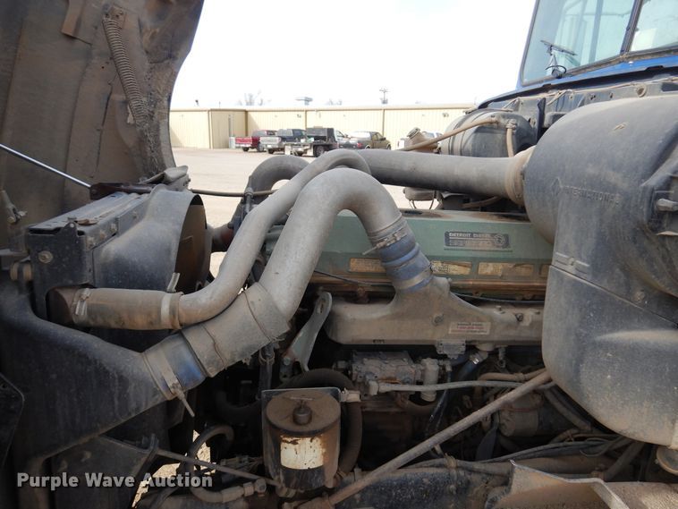 image for item KJ9585 1998 International 9400  dump truck