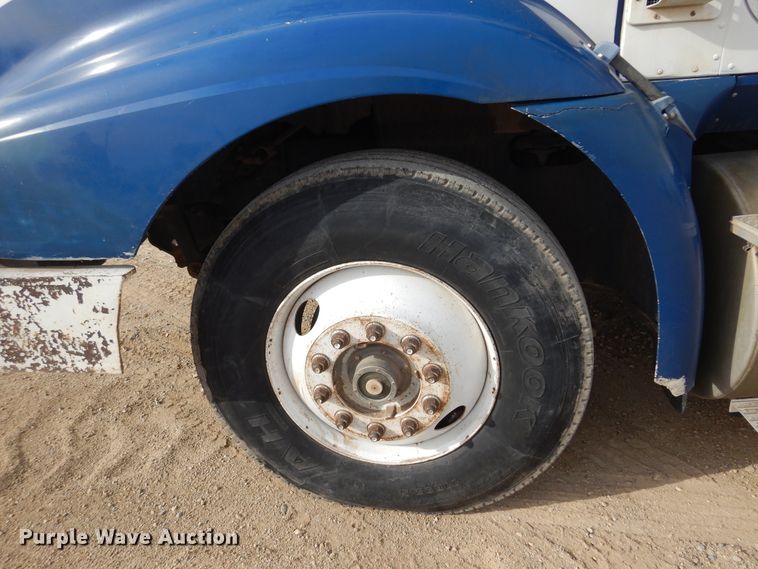 image for item KJ9585 1998 International 9400  dump truck