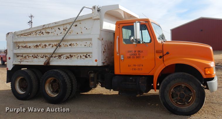 image for item KJ9586 1991 International 4900  dump truck