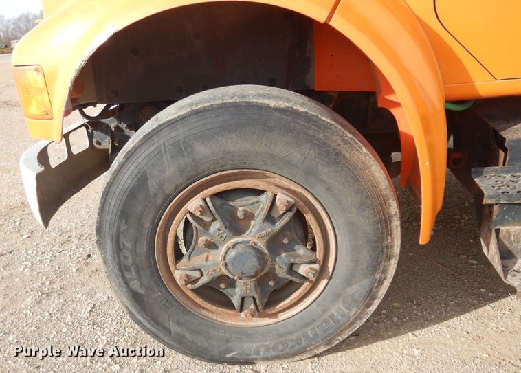 image for item KJ9586 1991 International 4900  dump truck