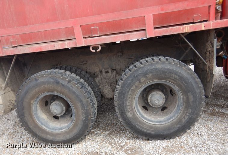 image for item KJ9588 1984 Am General M923  brush fire truck